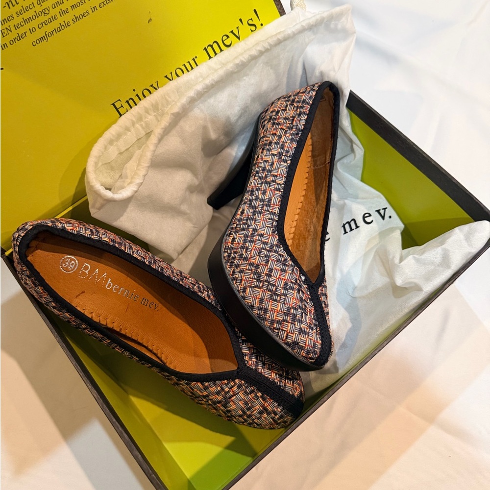 bernie mev. Women's designer Colorful Woven Heels